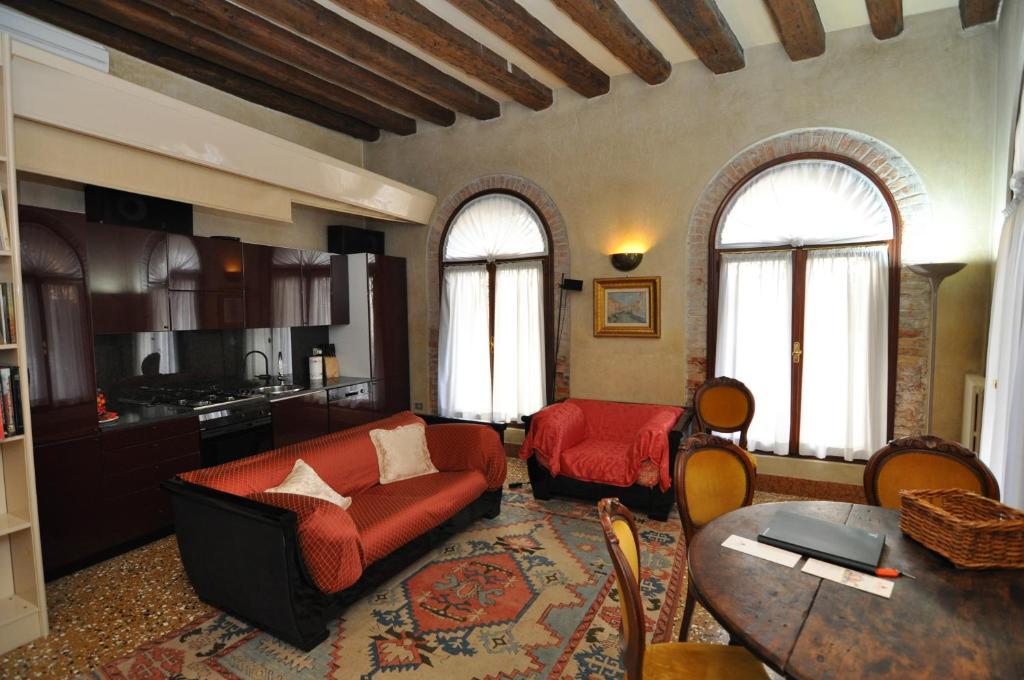 Appartamento Dimora Giorgione con 2 Camere da Letto